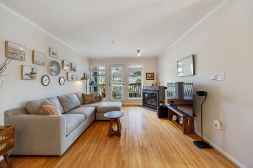 3608 7Th Avenue W, Vancouver, BC 