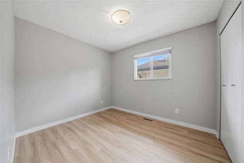2270 Irvine Avenue, Port Coquitlam, BC 