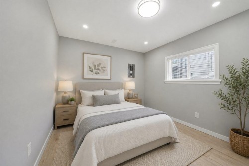 2270 Irvine Avenue, Port Coquitlam, BC 