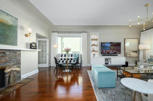 8013 17Th Avenue, Burnaby, BC 