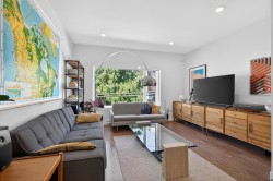 217-455 16th Avenue E Vancouver, BC V5T 2T8