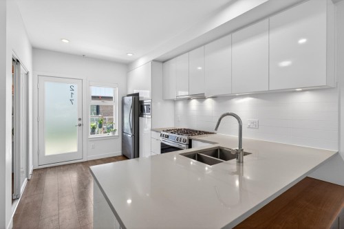 217-455 16Th Avenue E, Vancouver, BC 