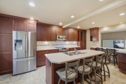 7-2990 Mariner Way  Coquitlam, BC V3C 4K1