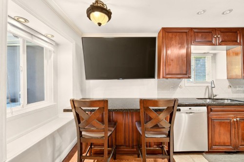 5009 Payne Street, Vancouver, BC - Indoor Photo Showing Kitchen