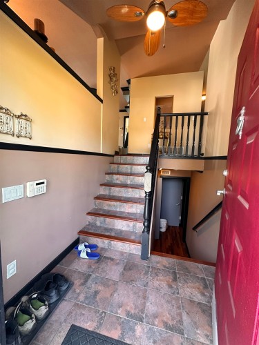 2934 Heckbert Place, Coquitlam, BC 