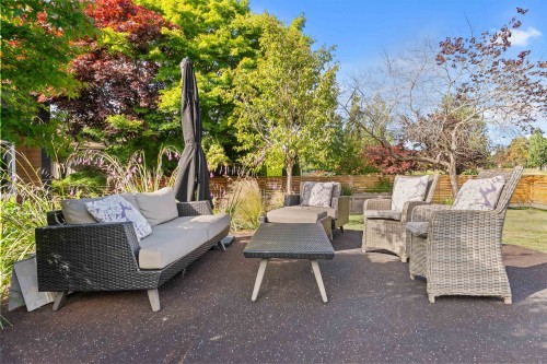 894 Eden Crescent, Delta, BC 