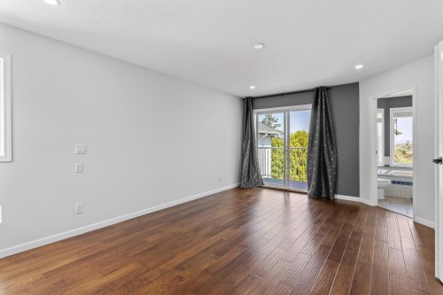 1252 Gateway Place, Port Coquitlam, BC - Indoor Photo Showing Other Room