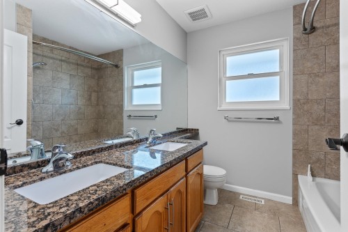 1252 Gateway Place, Port Coquitlam, BC - Indoor Photo Showing Bathroom