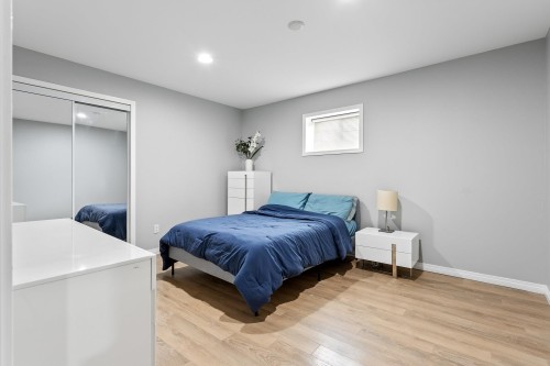 1252 Gateway Place, Port Coquitlam, BC - Indoor Photo Showing Bedroom