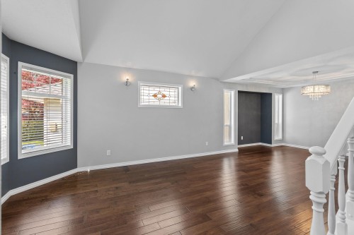 1252 Gateway Place, Port Coquitlam, BC - Indoor Photo Showing Other Room