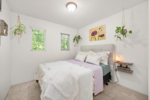 10091 243Rd Street, Maple Ridge, BC - Indoor Photo Showing Bedroom