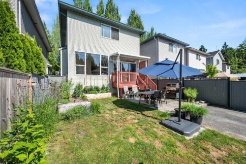 10091 243Rd Street, Maple Ridge, BC - Outdoor