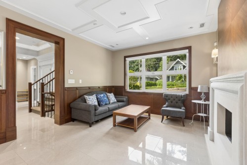 1250 Sinclair Street, West Vancouver, BC - Indoor Photo Showing Other Room