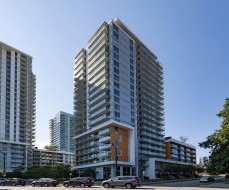 512-433 Marine Drive SW Vancouver, BC V5X 0H5