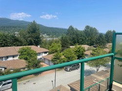 305-121 Shoreline Circle  Port Moody, BC V3H 5G2