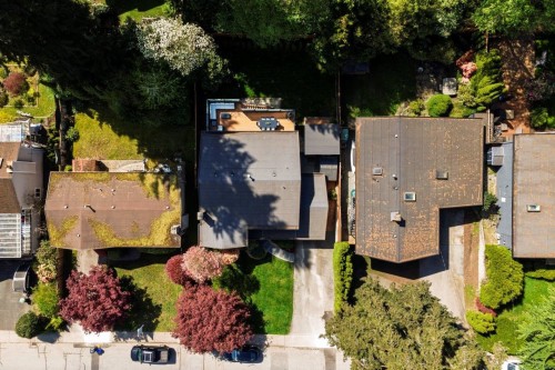 2549 Bendale Road, North Vancouver, BC - Outdoor