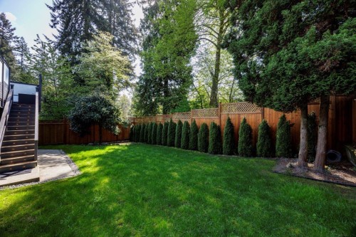 2549 Bendale Road, North Vancouver, BC - Outdoor With Backyard