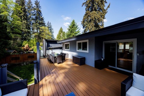 2549 Bendale Road, North Vancouver, BC - Outdoor With Deck Patio Veranda With Exterior