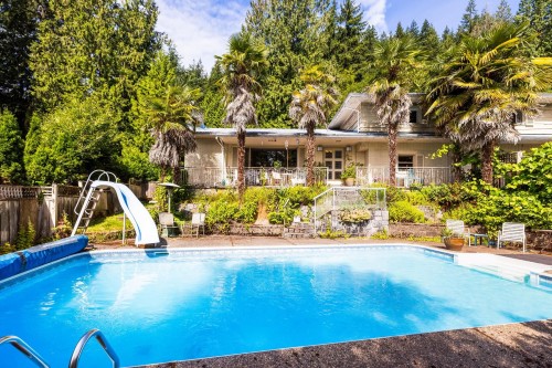 4535 Mountain Highway, North Vancouver, BC 