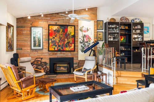 4535 Mountain Highway, North Vancouver, BC 