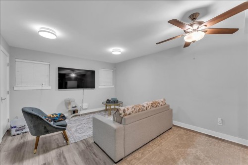 3474 Gislason Avenue, Coquitlam, BC - Indoor