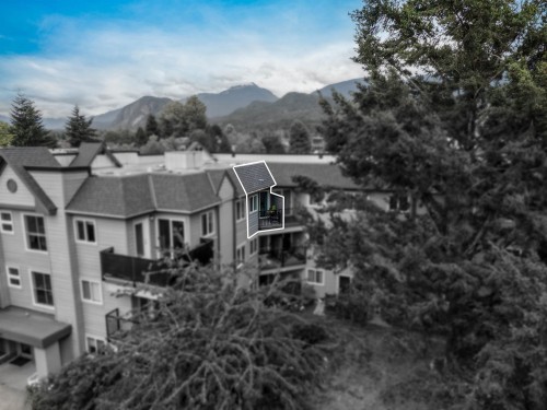 B310-40120 Willow Crescent, Squamish, BC - Outdoor