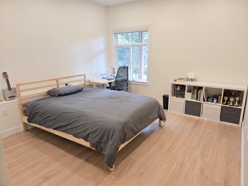20-5201 Oakmount Crescent, Burnaby, BC - Indoor Photo Showing Bedroom