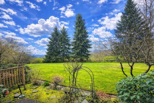 20-5201 Oakmount Crescent, Burnaby, BC - Outdoor With View