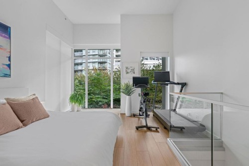 141 1St Avenue E, Vancouver, BC - Indoor