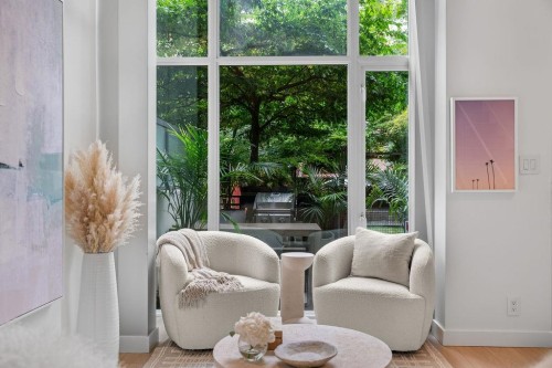 141 1St Avenue E, Vancouver, BC - Indoor