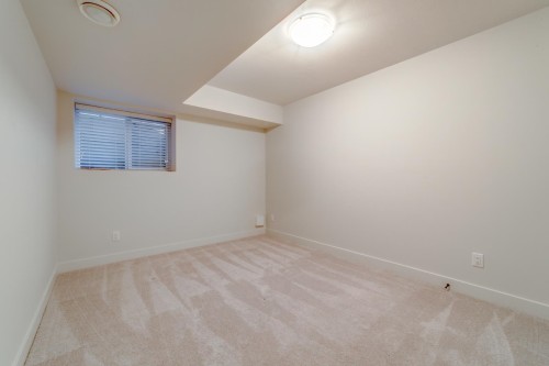 23191 112B Avenue, Maple Ridge, BC - Indoor Photo Showing Other Room