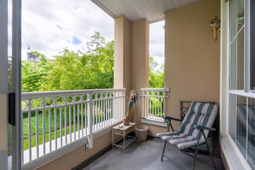 207-2985 Princess Crescent, Coquitlam, BC - Outdoor With Exterior