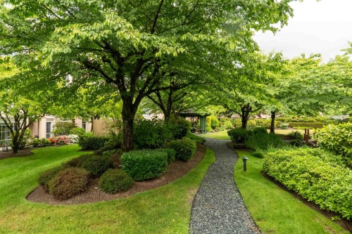 207-2985 Princess Crescent, Coquitlam, BC - Outdoor