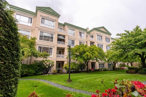 207-2985 Princess Crescent, Coquitlam, BC - Outdoor With Facade