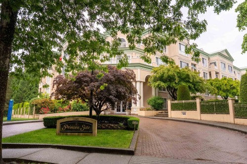 207-2985 Princess Crescent, Coquitlam, BC - Outdoor