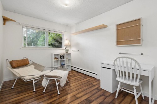 960 Cliff Avenue, Burnaby, BC - Indoor Photo Showing Dining Room