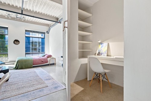 303-237 4Th Avenue E, Vancouver, BC - Indoor