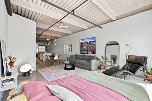 303-237 4Th Avenue E, Vancouver, BC - Indoor