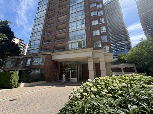 4888 Hazel Street, Burnaby, BC 