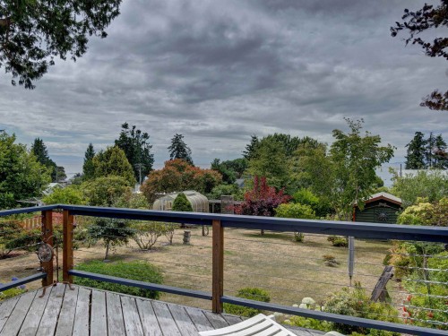 4717 Laurel Avenue, Sechelt, BC - Outdoor With View