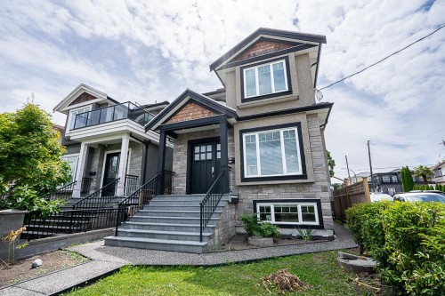 1606 29Th Avenue E, Vancouver, BC 