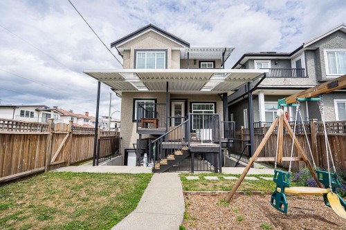 1606 29Th Avenue E, Vancouver, BC 
