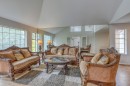 104 Ravine Drive, Port Moody, BC  - Indoor Photo Showing Living Room 