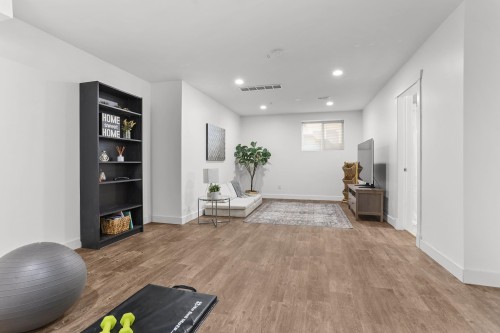 13866 229 Lane, Maple Ridge, BC - Indoor