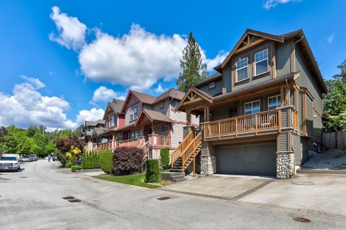 13866 229 Lane, Maple Ridge, BC - Outdoor With Facade
