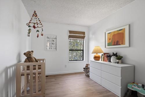 526 Cardiff Way, Port Moody, BC - Indoor