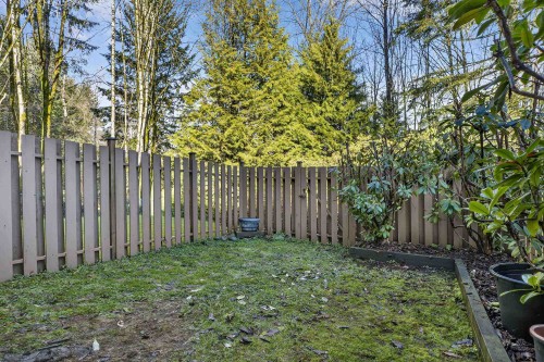 526 Cardiff Way, Port Moody, BC - Outdoor