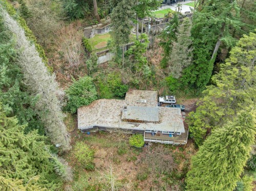 7356 Braeside Drive, Burnaby, BC - Outdoor