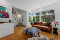 1987 13th Avenue W Vancouver, BC V6J 2H5