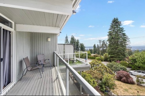 442 Monteray Avenue, North Vancouver, BC - Outdoor With Exterior